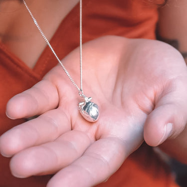 Collar corazón tridimensional