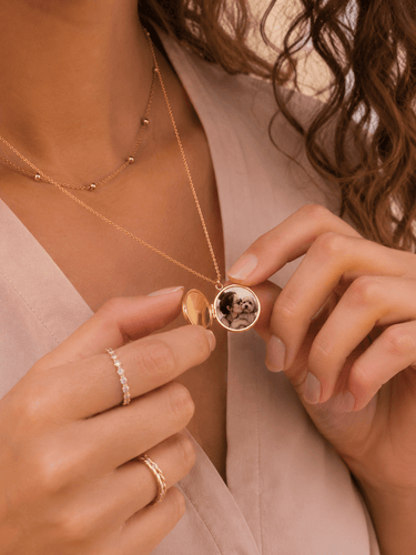 Collar Relicario Sun Gold - Atesorame