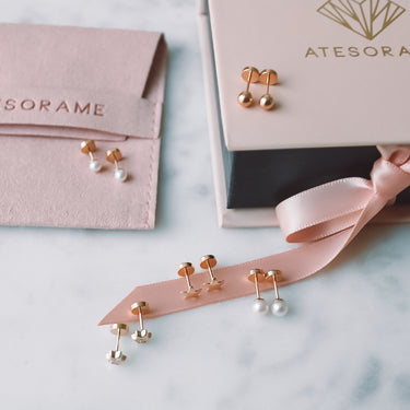 Abridores A Presion Oro 18k Estrella Hexagonal Zafiro de 4,5mm