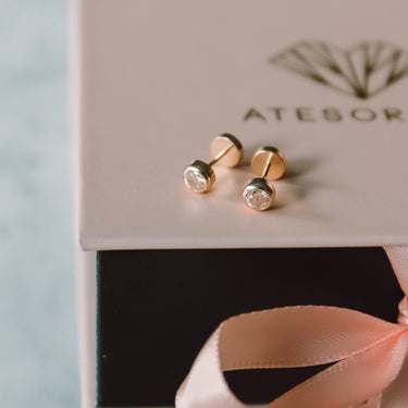 Abridores A Presion Oro 18k Punto De Luz Zafiro 4mm - Atesorame